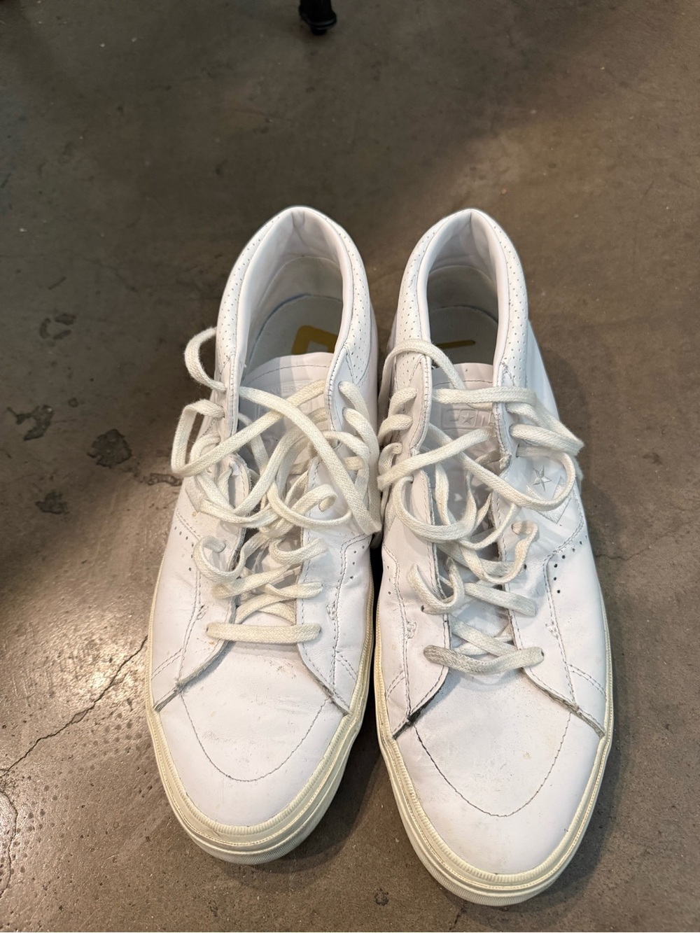Converse Cons Louie Lopez Pro Men’s White Low-Top Leather Sneakers